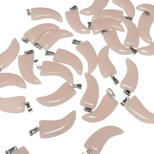 DIJE DE PIEDRA COLMILLO 33X15CM - ROSADO (TEÑIDA)