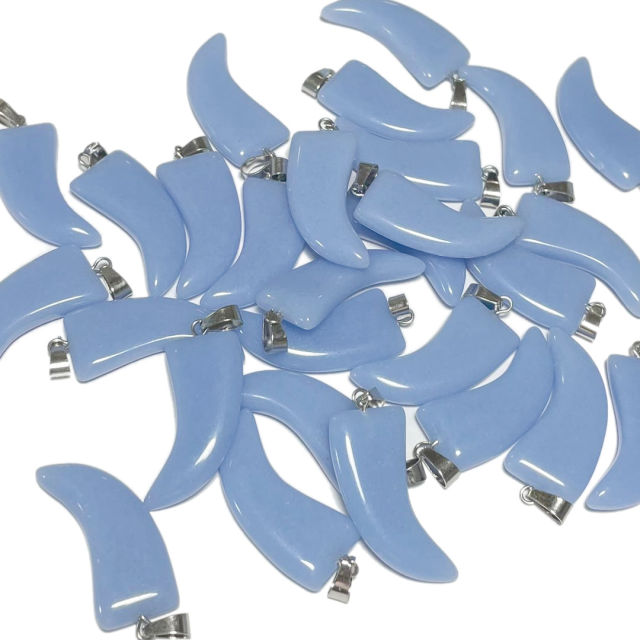 DIJE DE PIEDRA COLMILLO 33X15CM - LAVANDA (TEÑIDA)