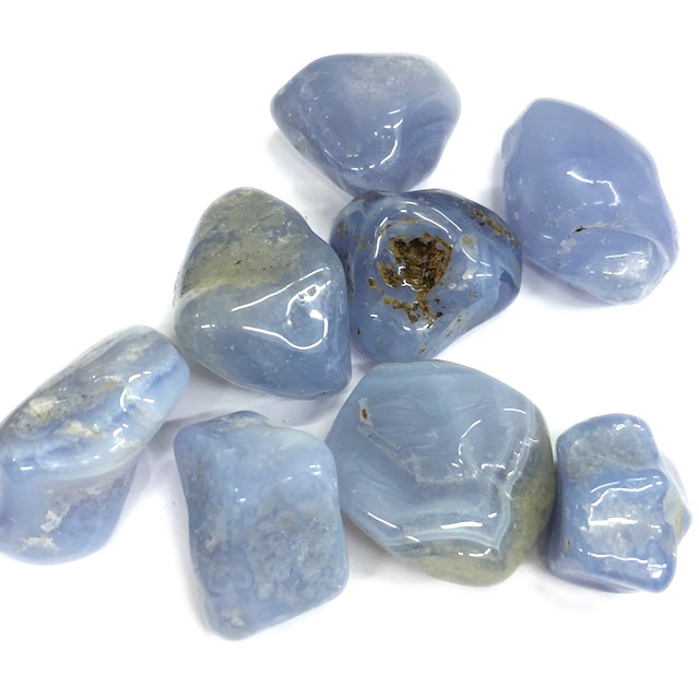 1 UNIDAD - AGATA CALCEDONIA PULIDA (AZUL)  (2-3CM APROX CADA PIEDRA)