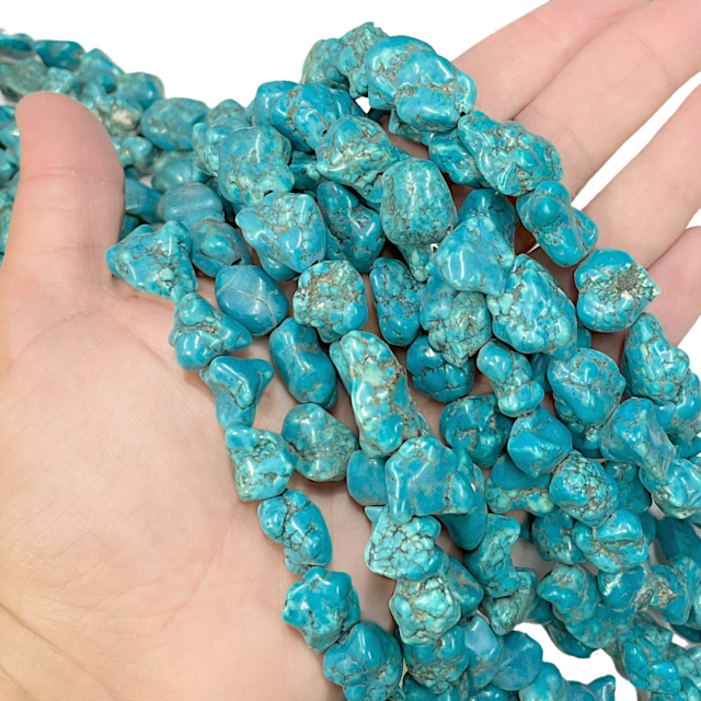 PIEDRAS IRREGULARES TURQUESA - CHICA (10X8MM APROX)