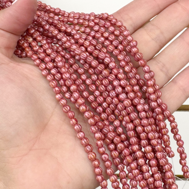 CRISTAL CHECO ROSADO BOLITA RAYADA 4MM (X TIRA)