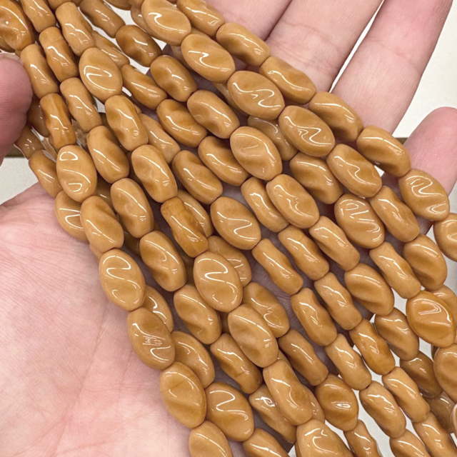 CRISTAL CHECO BEIGE 13X9MM (X TIRA)