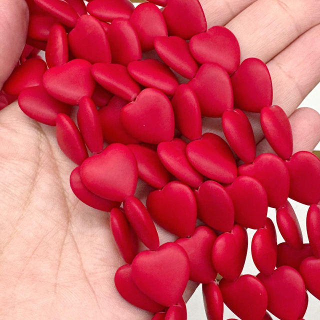 CRISTAL CHECO ROJO CORAZON 15MM (X TIRA)