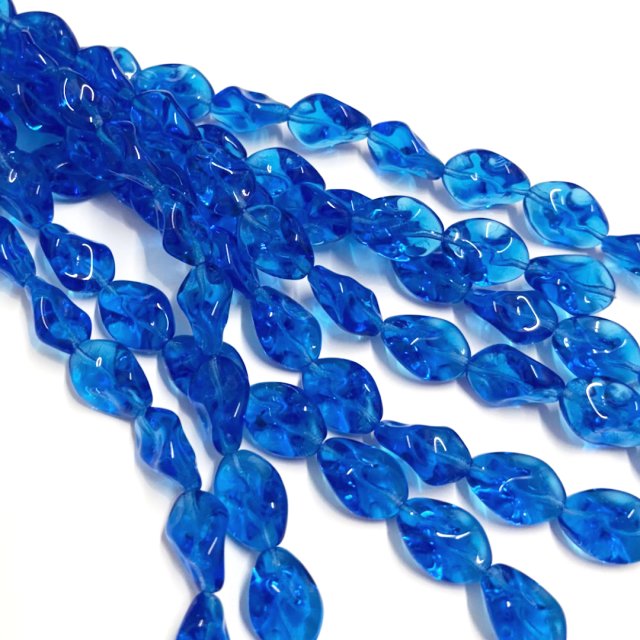 CRISTAL CHECO AZUL 18X13MM (X TIRA)