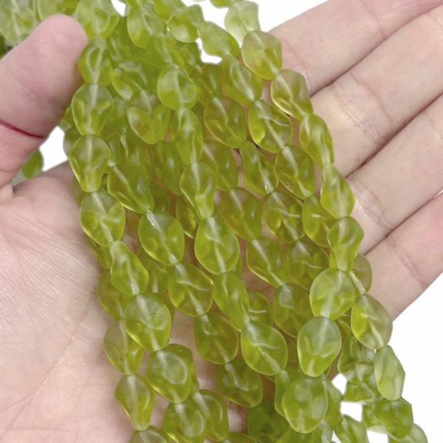 CRISTAL CHECO VERDE 12X9MM (X TIRA)