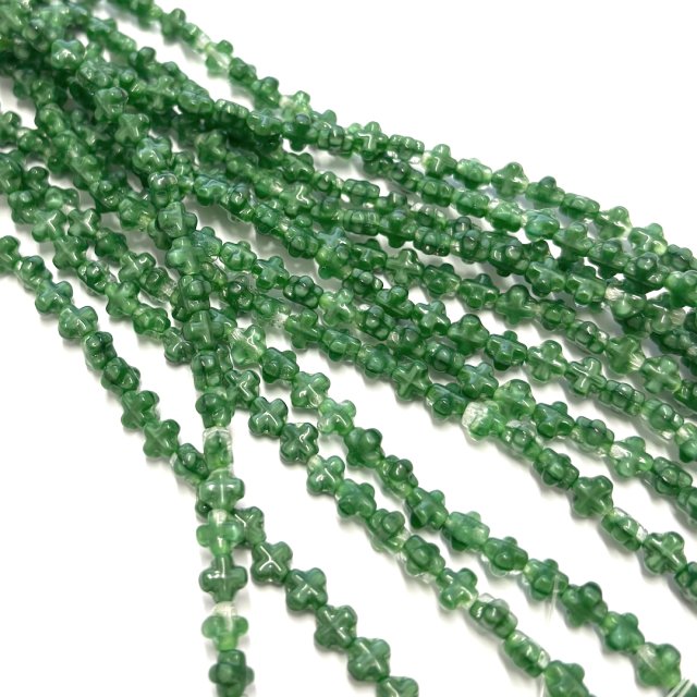 CRISTAL CHECO VERDE CRUZ 6X6MM (X TIRA)