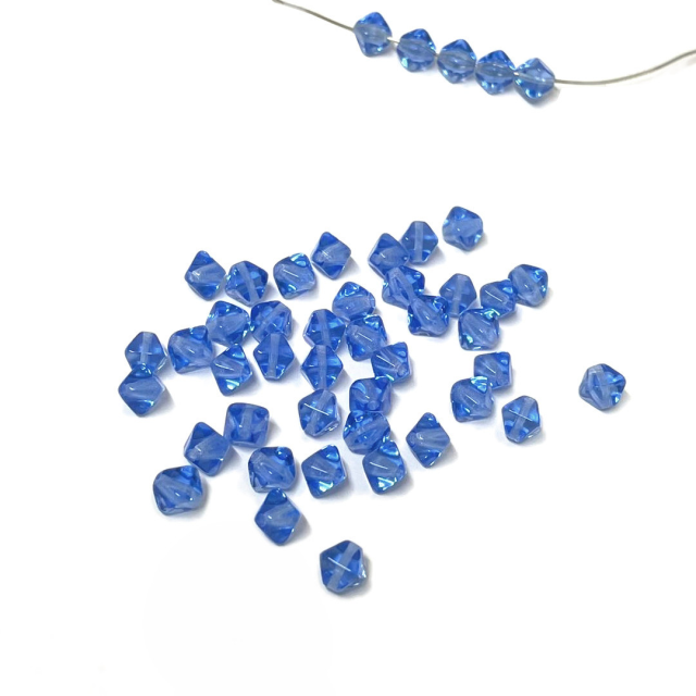 CRISTAL CHECO LAVANDA ROMBO 6MM (X TIRA)