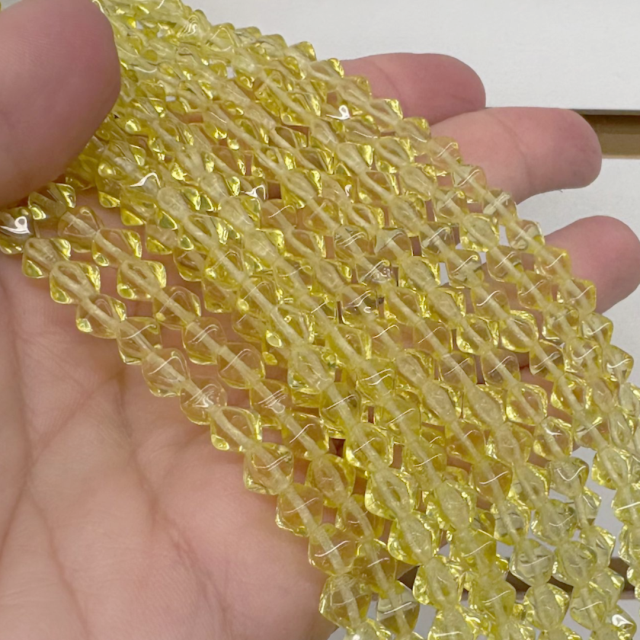 CRISTAL CHECO AMARILLO ROMBO 6MM (X TIRA)