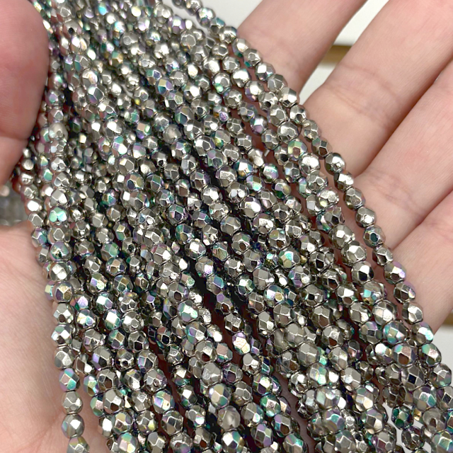 CRISTAL CHECO FACETADO 4MM TORNASOL GRIS HUMO (X TIRA)