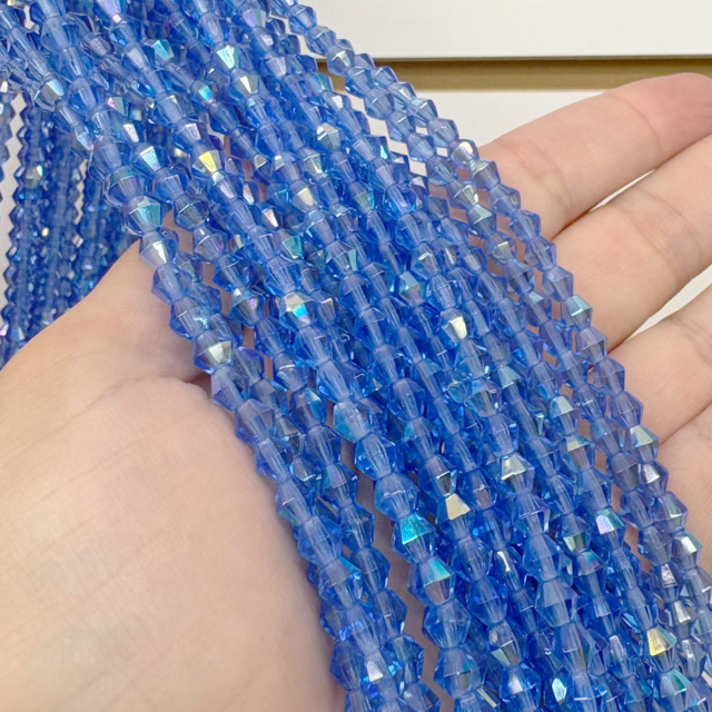 CRISTAL CHECO FACETADO ROMBO 5MM TORNASOL LAVANDA (X TIRA)