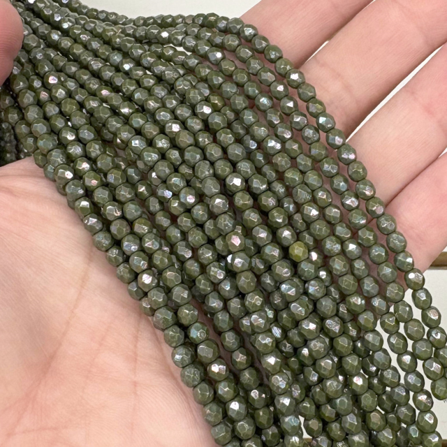 CRISTAL CHECO FACETADO 4MM TORNASOL VERDE (X TIRA)