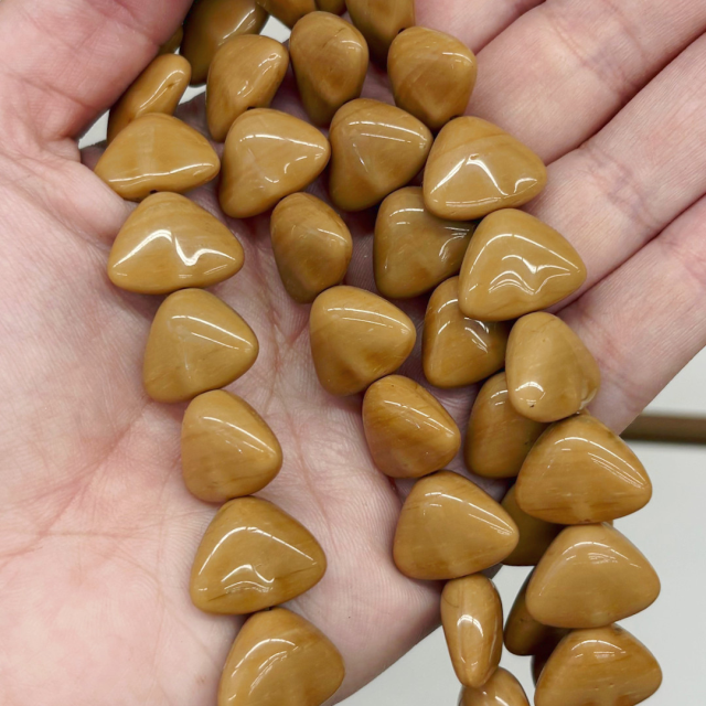 CRISTAL CHECO BEIGE NB14 17X13MM (X TIRA)