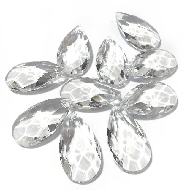 CAIREL LAGRIMA FACETADA 38X22MM - CRISTAL