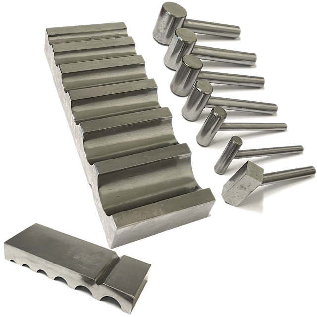 BLOQUE DE ACERO CON EMBUTIDORES - PUNTEROS