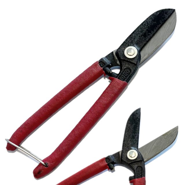 TIJERA CORTA CHAPA HOJALATA 8” - MANGO ROJO