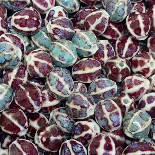 CERAMICA CALABAZA ROMBO 16X14MM - ROJO, VERDE AGUA Y BLANCO