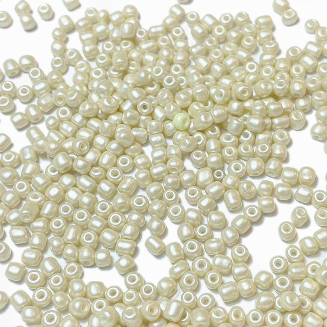 MOSTACILLAS 4X2.5MM PERLADAS - BEIGE/CLARO