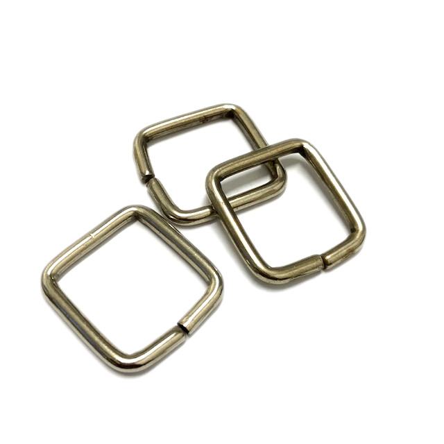 ARGOLLA CUADRADA 35MM