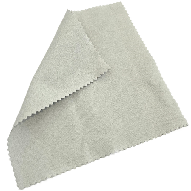 PAÑITO FRANELA PARA LIMPIEZA Y BRILLO DE JOYAS