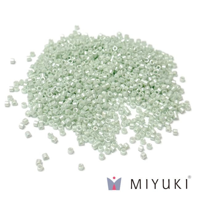 MIYUKI DELICA Nº11 CEYLON VERDE MANZANA